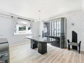 1265 Barclay Crescent, Yardley PA 19067