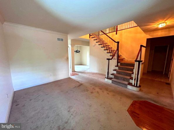 623 Saint James Court, Langhorne PA 19047