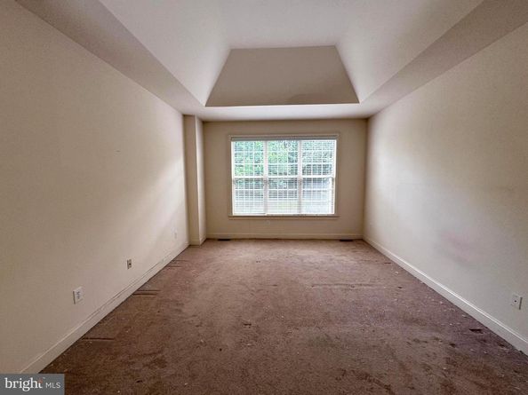 623 Saint James Court, Langhorne PA 19047