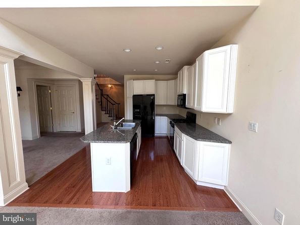 623 Saint James Court, Langhorne PA 19047