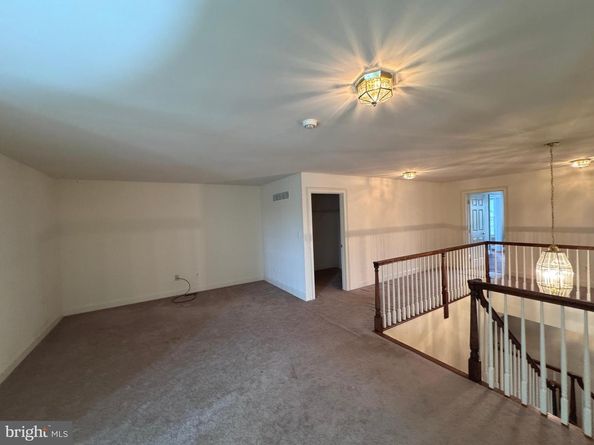 623 Saint James Court, Langhorne PA 19047