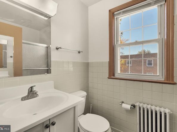 5010 Columbia Pike 6, Arlington VA 22204