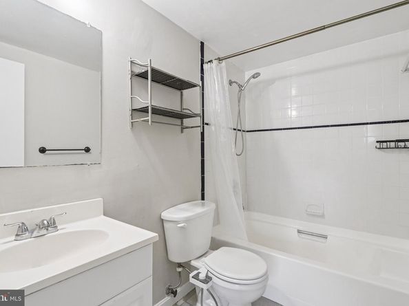 6301 Stevenson Avenue 705, Alexandria VA 22304