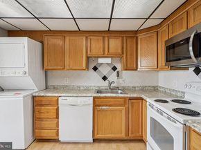 6301 Stevenson Avenue 705, Alexandria VA 22304