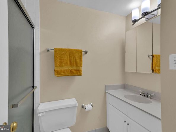 1621 T Street NW 402, Washington DC 20009