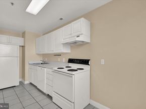 1621 T Street NW 402, Washington DC 20009