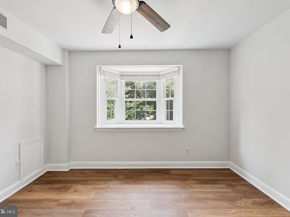 2107 N Scott Street 70, Arlington VA 22209