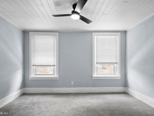 2140 E Stella Street, Philadelphia PA 19134