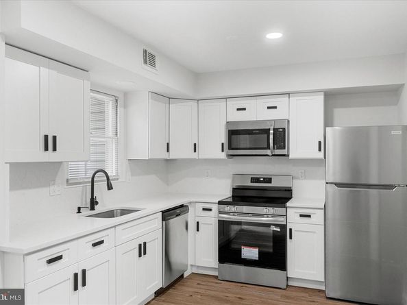 920 Windsor Court, Sterling VA 20164