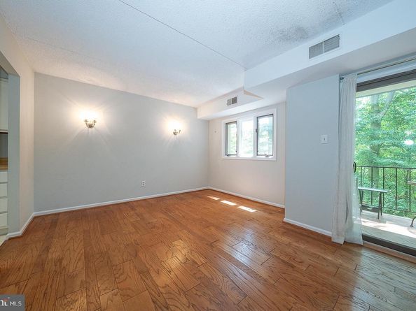 103 Summit Drive B, Bryn Mawr PA 19010
