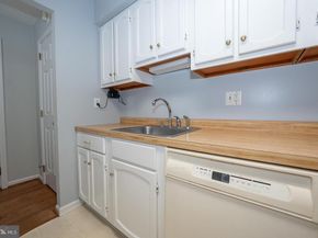103 Summit Drive B, Bryn Mawr PA 19010
