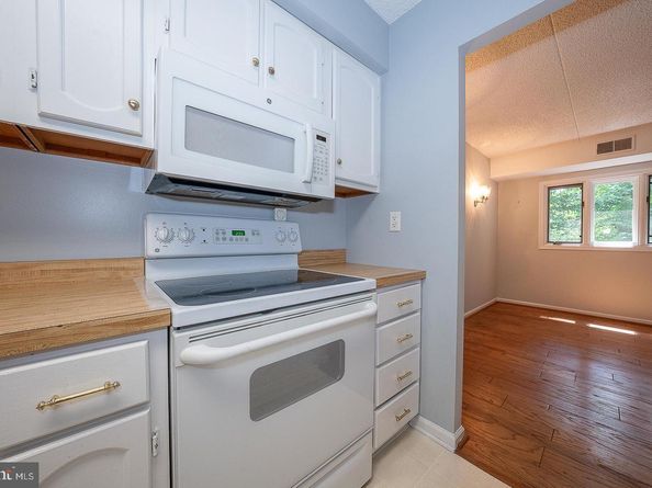 103 Summit Drive B, Bryn Mawr PA 19010