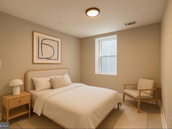 1806 D Street NE 3, Washington DC 20002