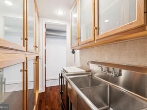105 S 12TH Street 205, Philadelphia PA 19107