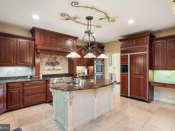 434 Meetinghouse Road, Ambler PA 19002