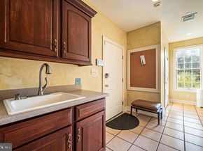 434 Meetinghouse Road, Ambler PA 19002