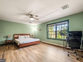 434 Meetinghouse Road, Ambler PA 19002