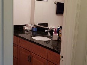 2911 Charing Cross Road 07/6, Falls Church VA 22042