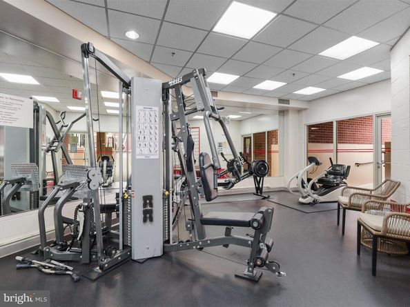 2121 Jamieson Avenue 607, Alexandria VA 22314
