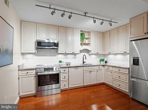 2121 Jamieson Avenue 607, Alexandria VA 22314