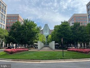 2121 Jamieson Avenue 607, Alexandria VA 22314