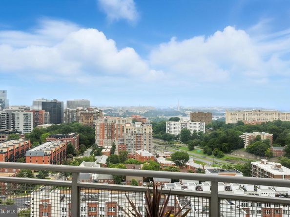 2001 15TH Street N 111, Arlington VA 22201
