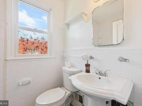 1700 40TH Street SE, Washington DC 20020