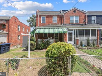 1700 40TH Street SE