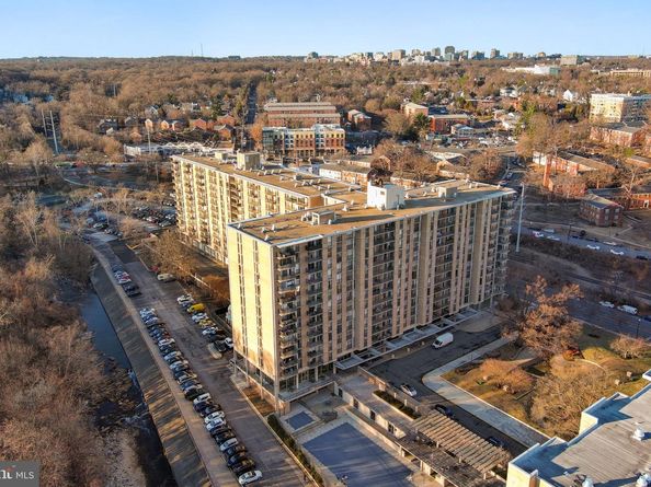 4600 S Four Mile Run Drive 629, Arlington VA 22204