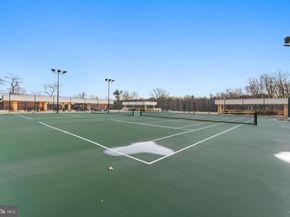 4600 S Four Mile Run Drive 629, Arlington VA 22204