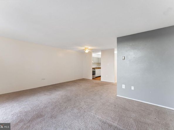4600 S Four Mile Run Drive 629, Arlington VA 22204