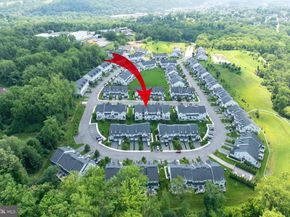 210 Ella Lane, Conshohocken PA 19428