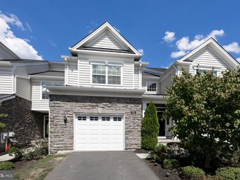 210 Ella Lane