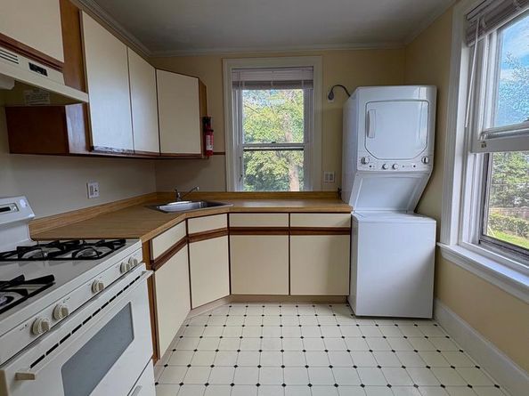 1207 Cottman Avenue, Philadelphia PA 19111