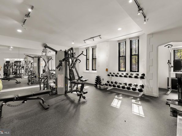 1701 16TH St NW 734, Washington DC 20009