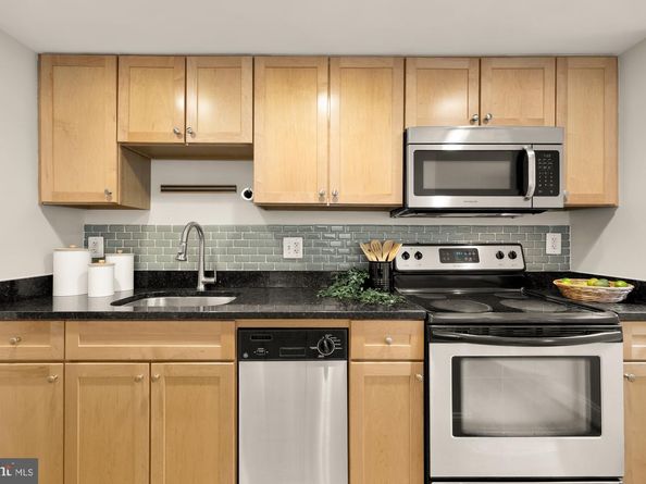 1701 16TH St NW 734, Washington DC 20009