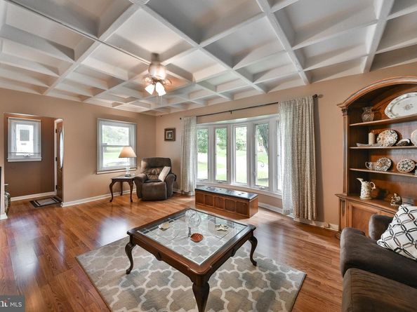 8109 Hull Drive, Wyndmoor PA 19038