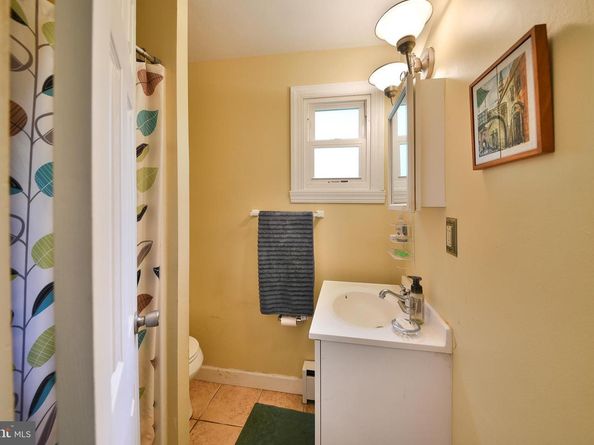 8109 Hull Drive, Wyndmoor PA 19038
