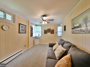 8109 Hull Drive, Wyndmoor PA 19038