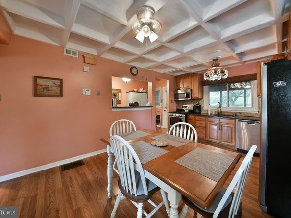 8109 Hull Drive, Wyndmoor PA 19038