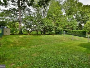 8109 Hull Drive, Wyndmoor PA 19038