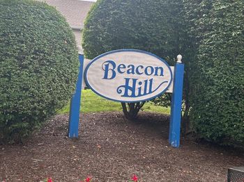 2604 Beacon Hill