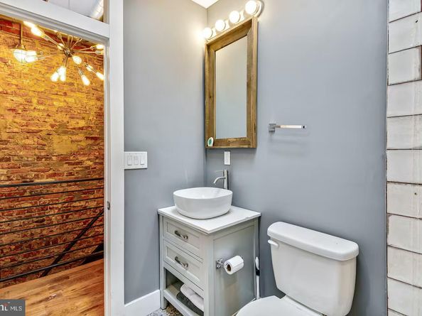 3110 Dickinson Street, Philadelphia PA 19146