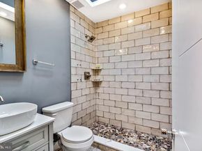 3110 Dickinson Street, Philadelphia PA 19146