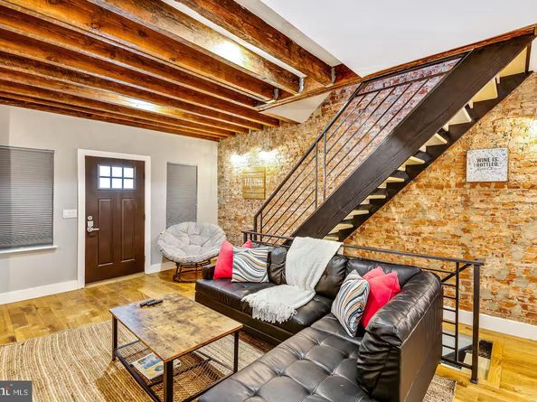 3110 Dickinson Street, Philadelphia PA 19146