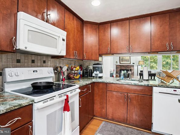 1617 Purple Sage Drive, Reston VA 20194