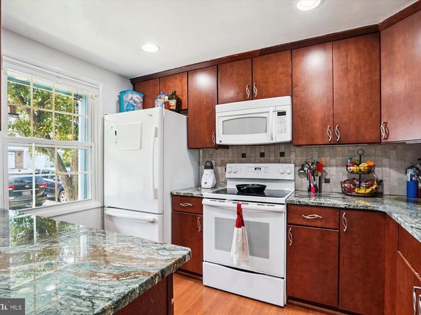 1617 Purple Sage Drive, Reston VA 20194