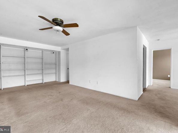 509 Florida Avenue 103, Herndon VA 20170