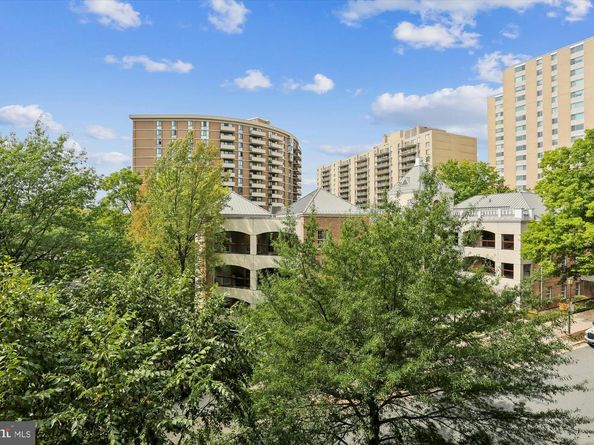 4550 N Park Avenue N 208, Chevy Chase MD 20815