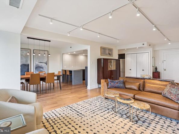 4550 N Park Avenue N 208, Chevy Chase MD 20815